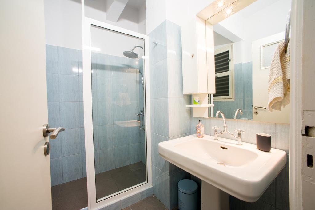 Central 5 Room Apartment Atina Dış mekan fotoğraf