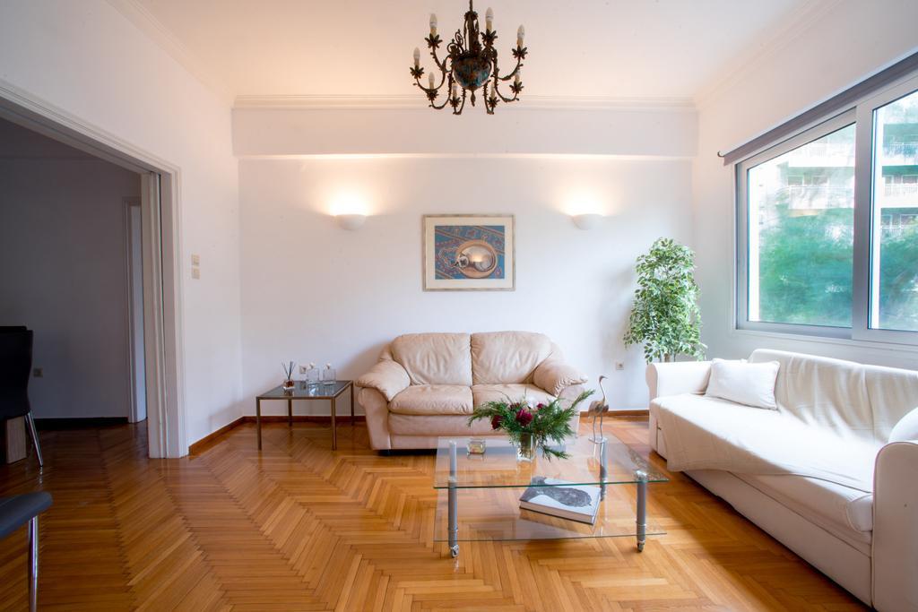 Central 5 Room Apartment Atina Dış mekan fotoğraf